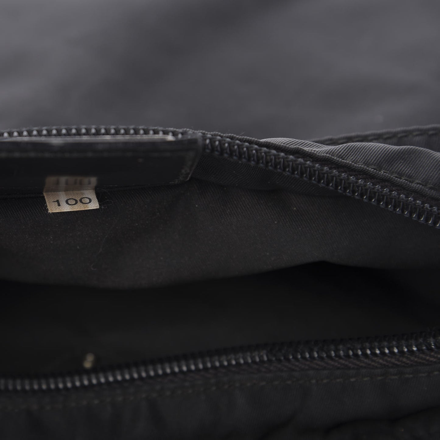 Tessuto Nylon Saffiano Flat Messenger Bag Black