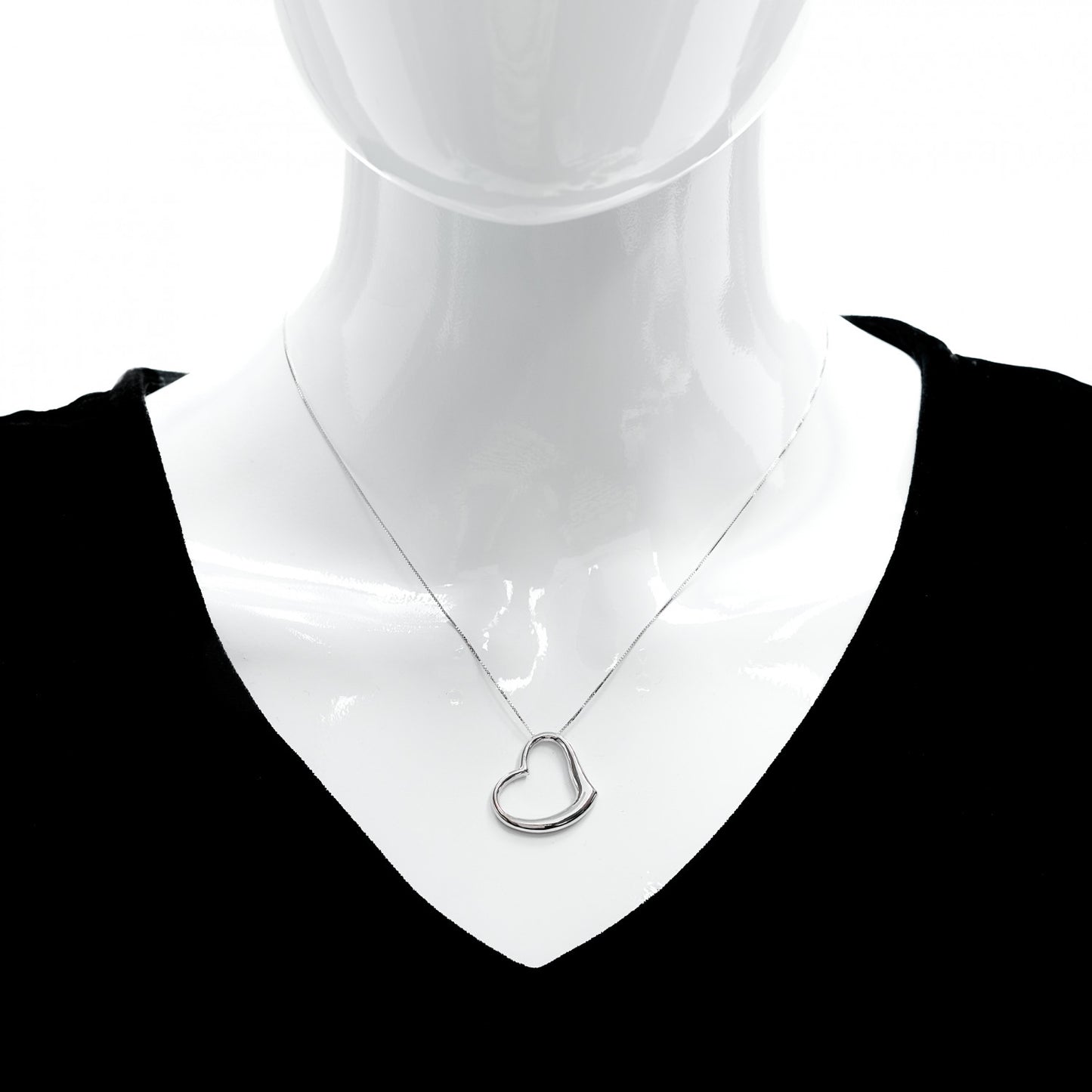 18K White Gold Tiny Treasures Open Heart Pendant Necklace