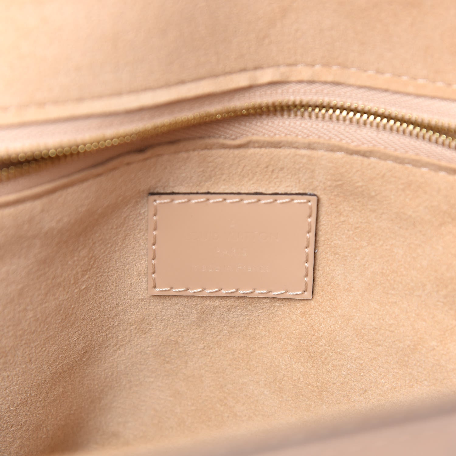 Louis Vuitton Vernis Venice Dune 6 of 17