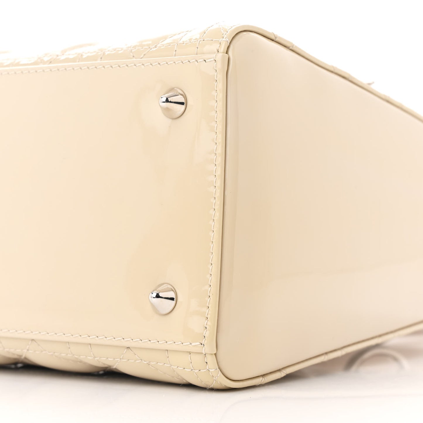 Patent Cannage Medium Lady Dior Beige