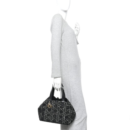Christian Dior Calfskin Tweed Cannage Medium Toujours Black White 3 of 21