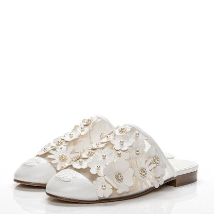 Chanel Lambskin Mesh Flower Pearl CC Mules 37.5 White 3 of 7