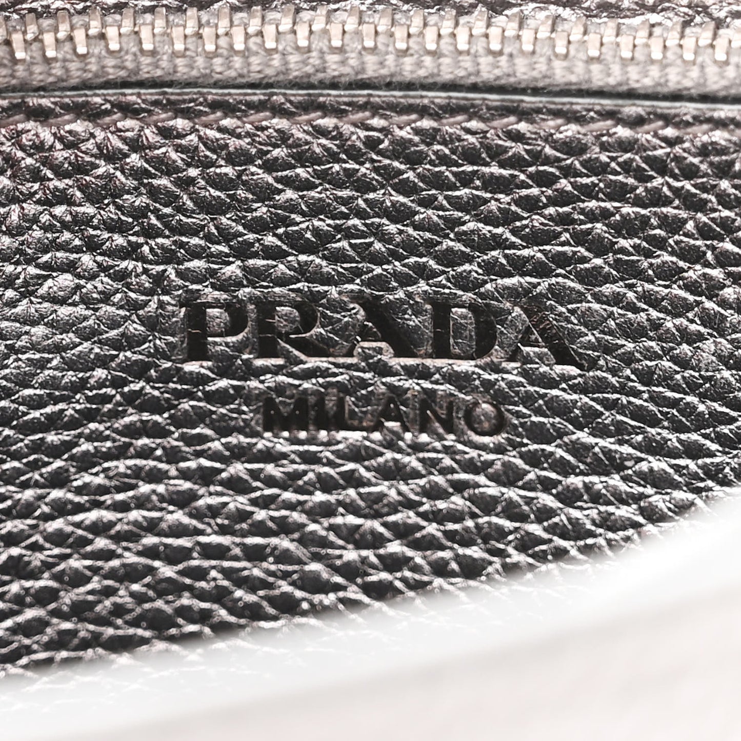 Metallic Vitello Daino Flap Crossbody Cromo
