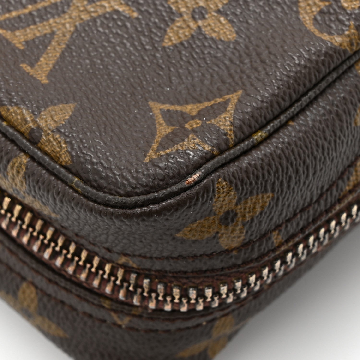 Louis Vuitton Monogram Trousse Toilette 19 11 of 12