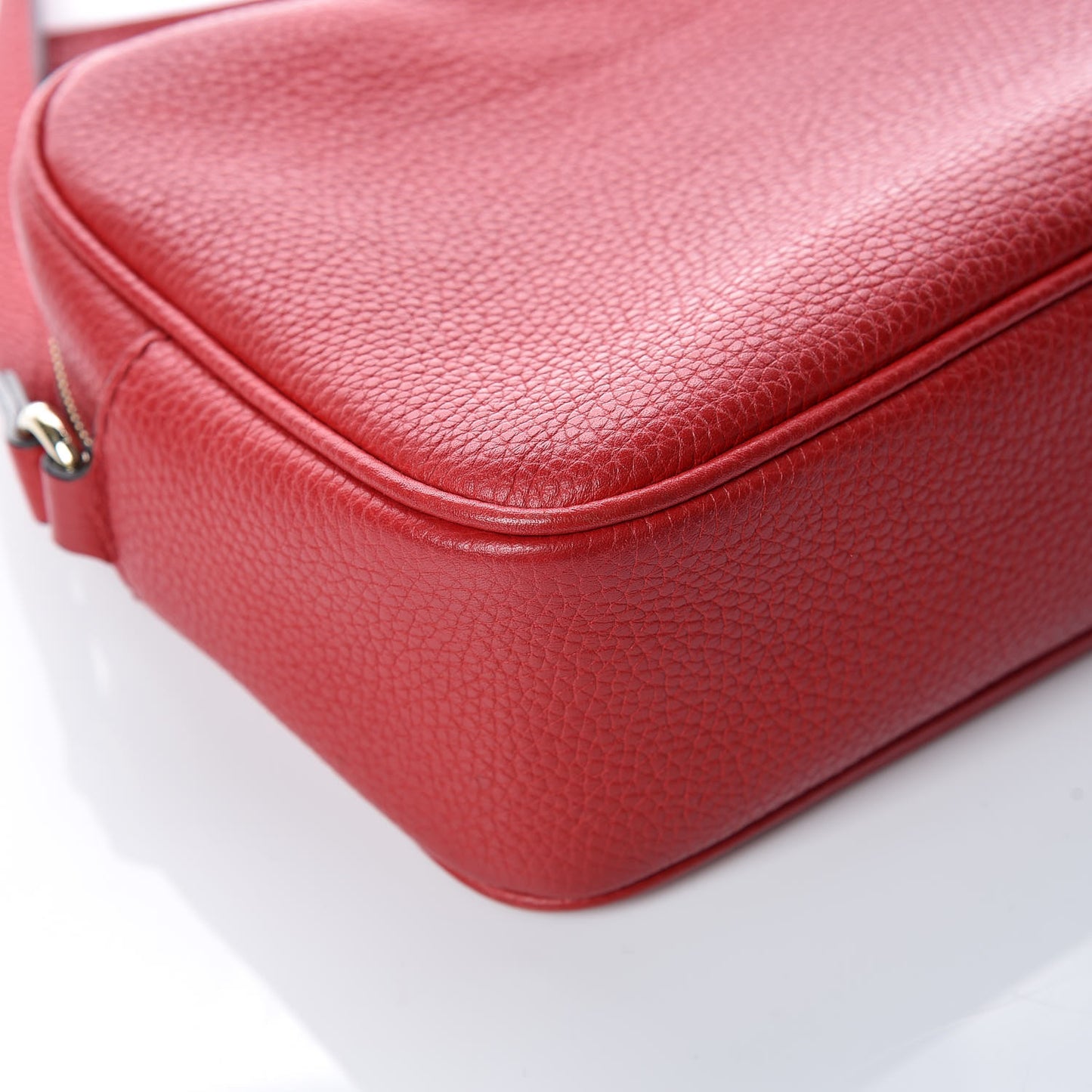 Pebbled Calfskin Small Soho Disco Bag Tabasco Red