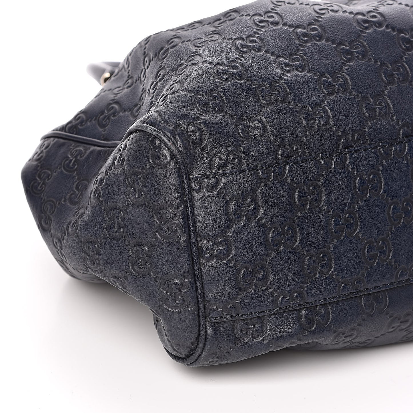 Guccissima Medium Sukey Tote Blue