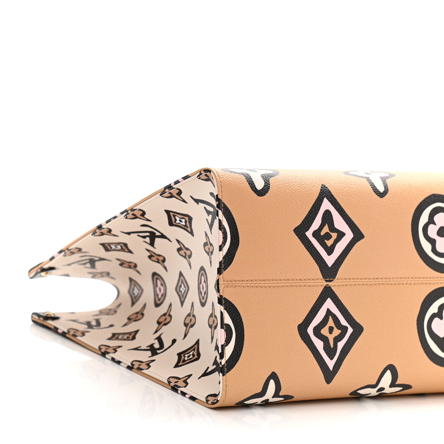 Louis Vuitton Monogram Giant Wild At Heart Onthego GM Arizona 8 of 9