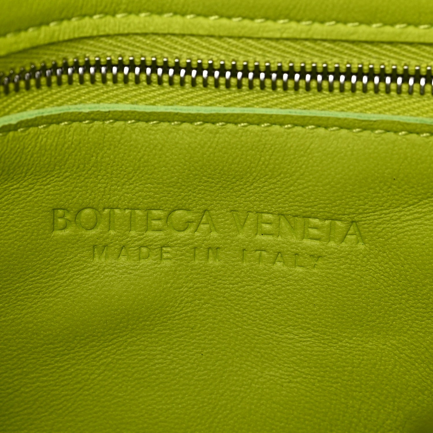 Bottega Veneta Lambskin Maxi Intrecciato Cassette Crossbody Bag Acid Kiwi 6 of 8