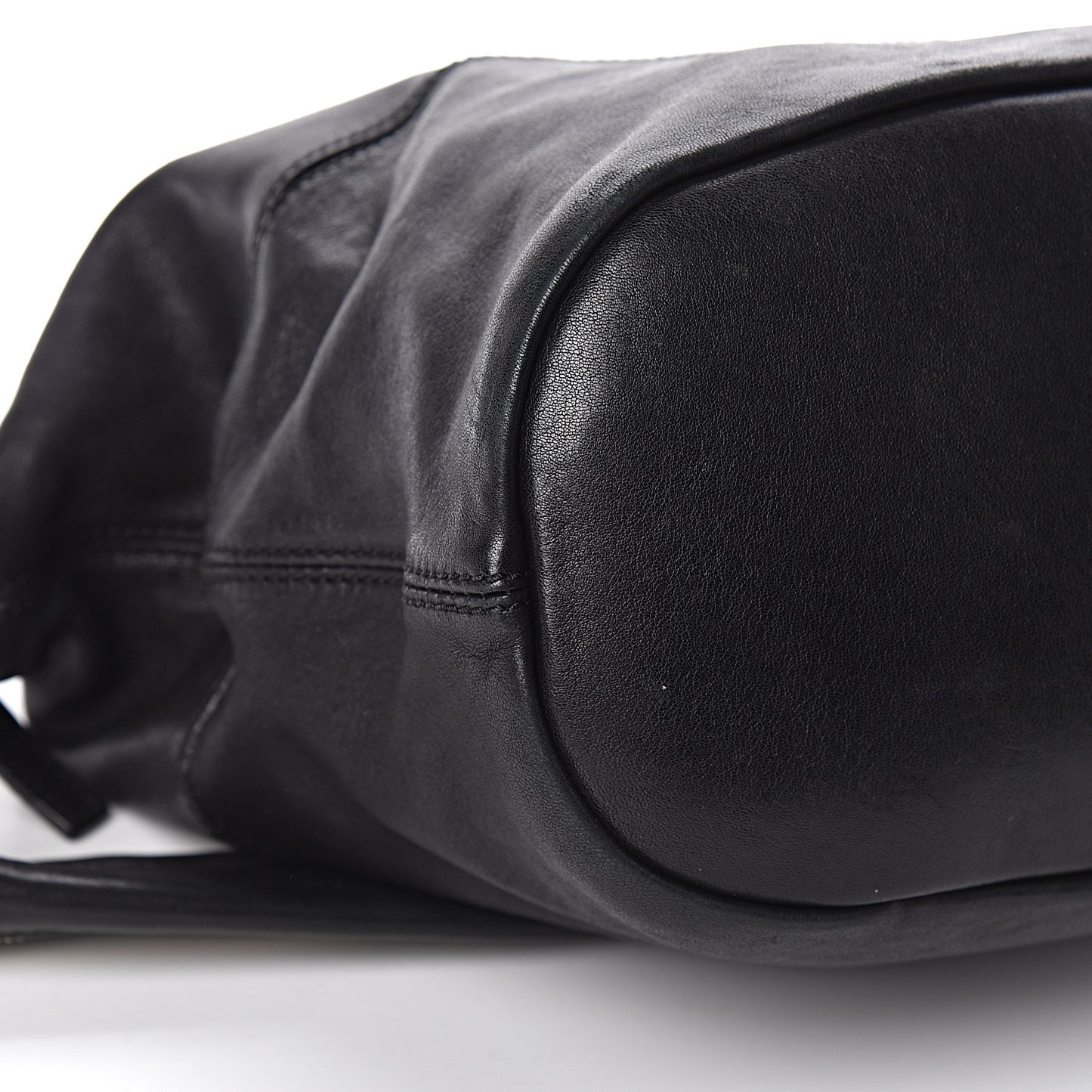 Lambskin Medium Nightingale Black