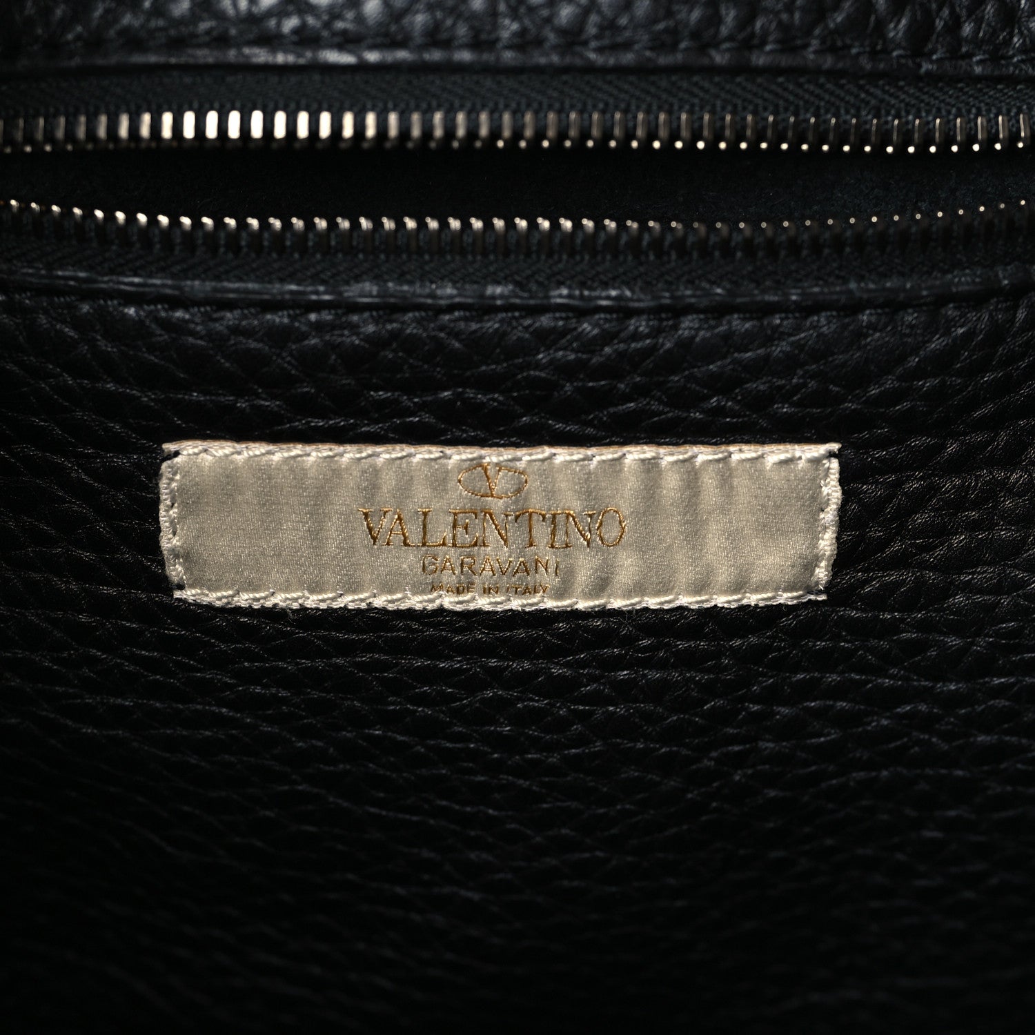 Valentino Garavani Pebbled Calfskin Tribal Small Guitar Strap Rockstud Rolling Flip-Lock Messenger Bag Black 6 of 10