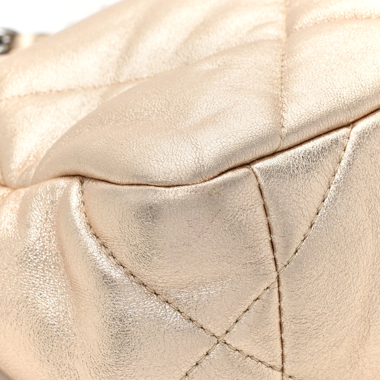 Metallic Lambskin Quilted Medium Chanel 19 Flap Gold