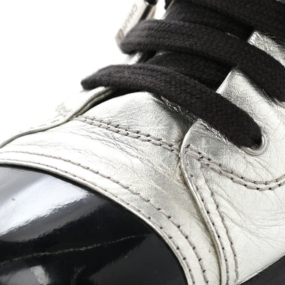Chanel Metallic Lambskin Patent Cap Toe CC Sneakers 38.5 Silver Black 10 of 13