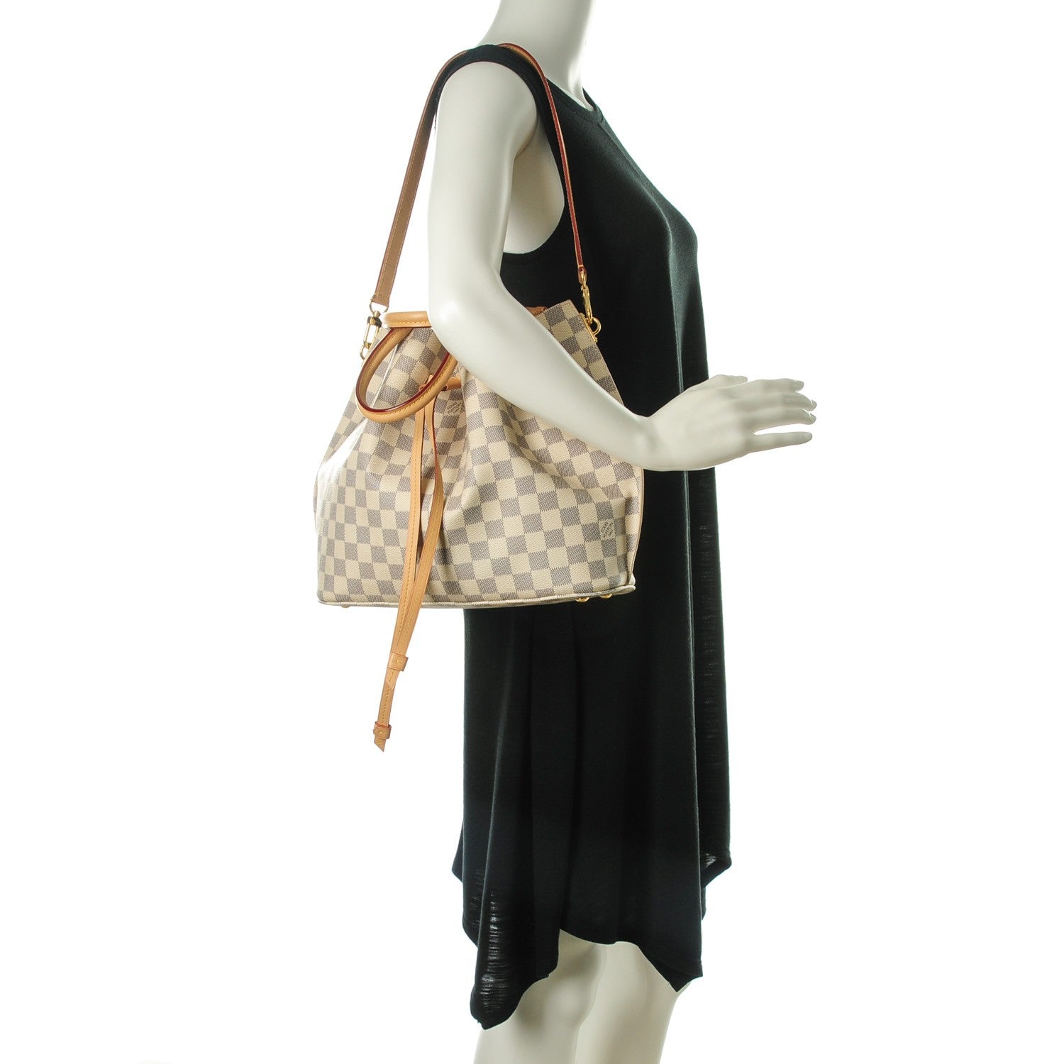 Louis Vuitton Damier Azur Girolata 2 of 7