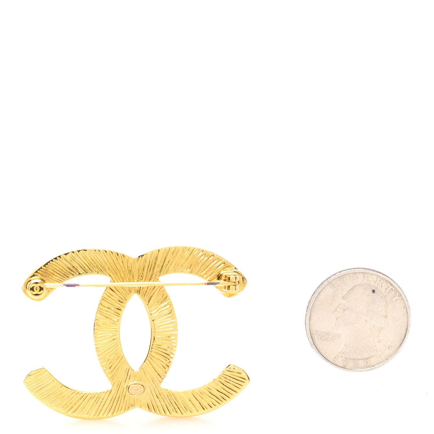 Chanel Metal CC Brooch Gold 2 of 4