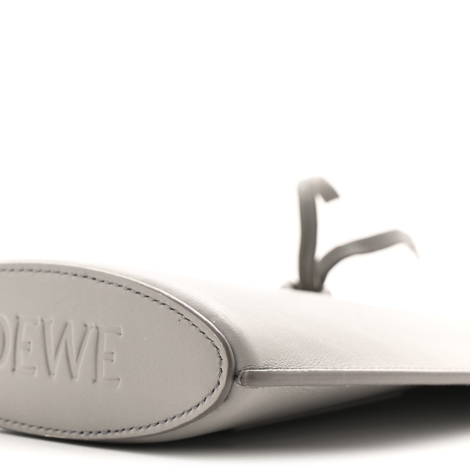 Loewe Classic Calfskin Dice Pocket Grey 1740596 – FASHIONPHILE