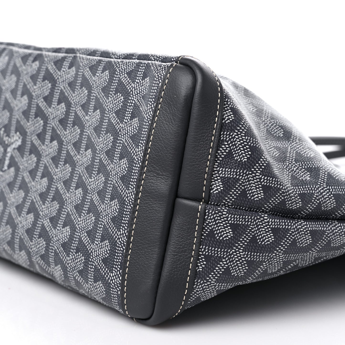 Goyardine Artois PM Grey