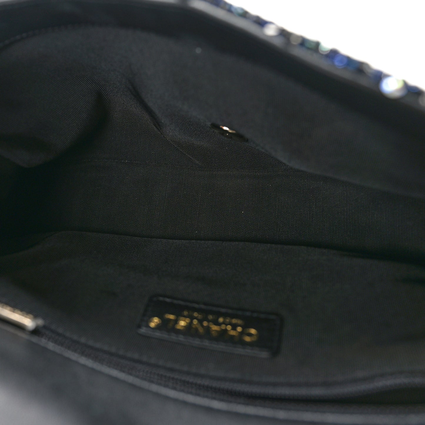 Tweed Medium Pearl Handle Flap Black Ecru