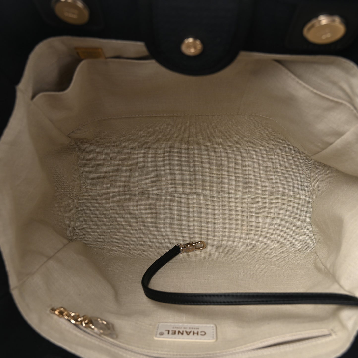 Mixed Fibers Small Deauville Tote Black