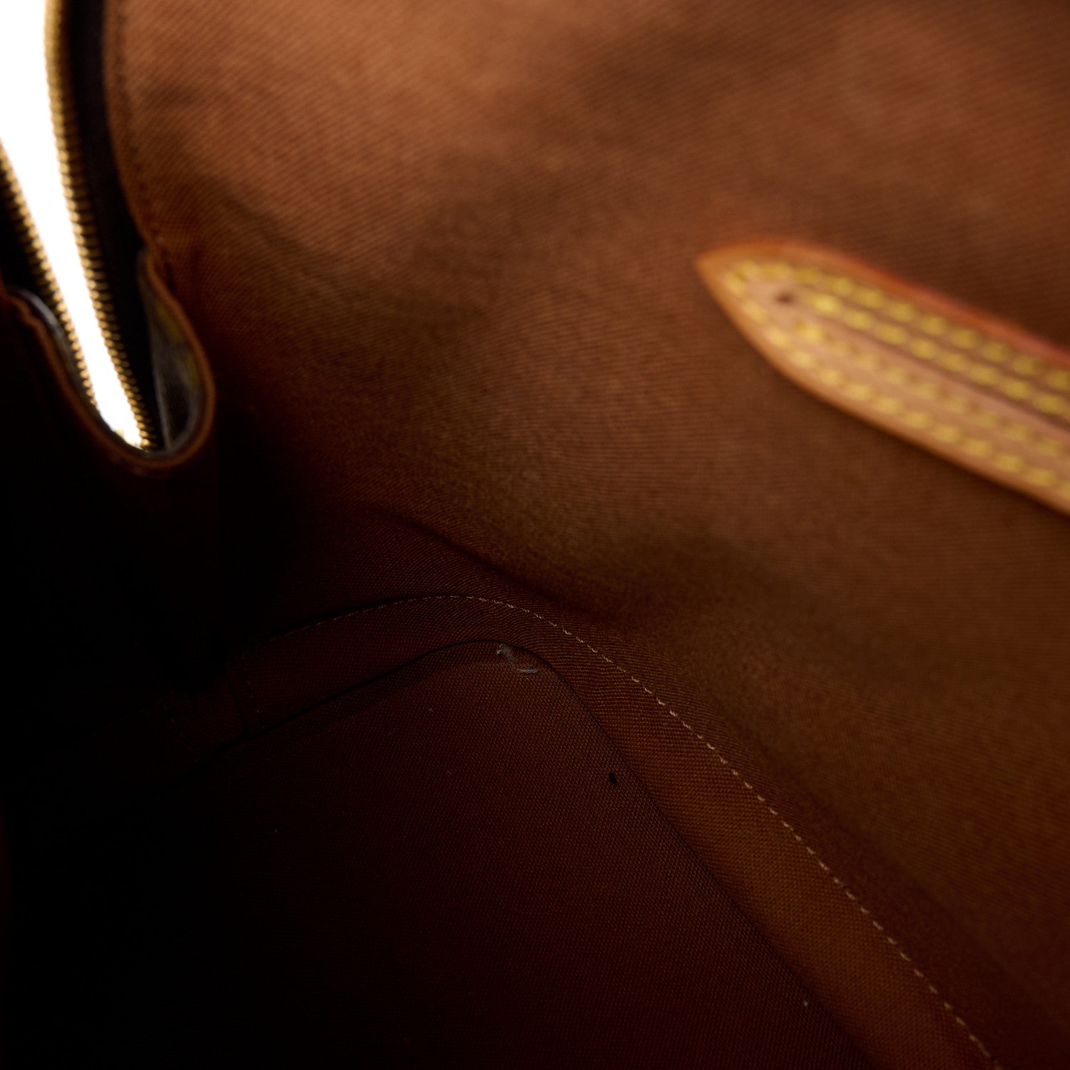 Louis Vuitton Monogram Alma PM 13 of 13