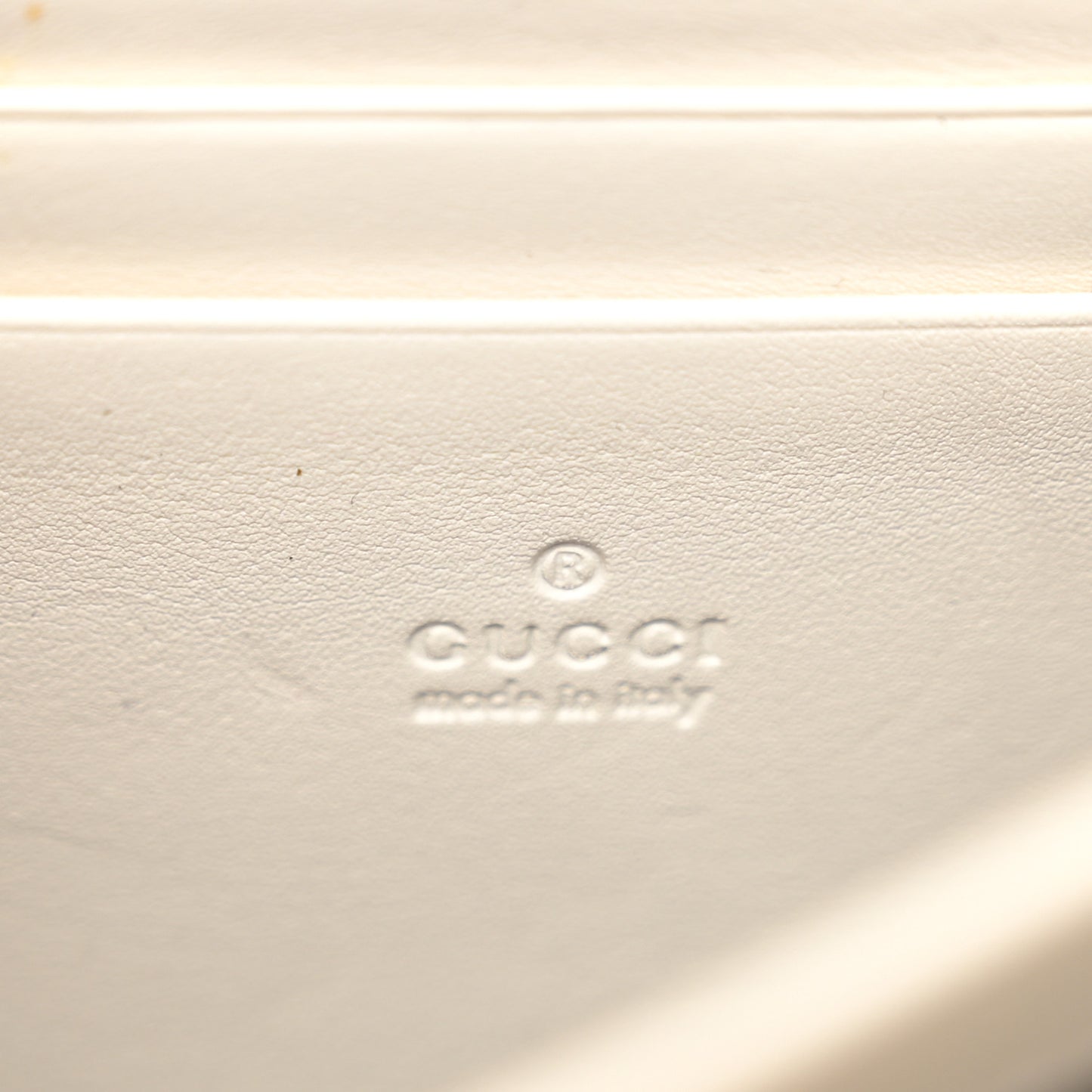 Calfskin Matelasse GG Marmont Chain Wallet Mystic White
