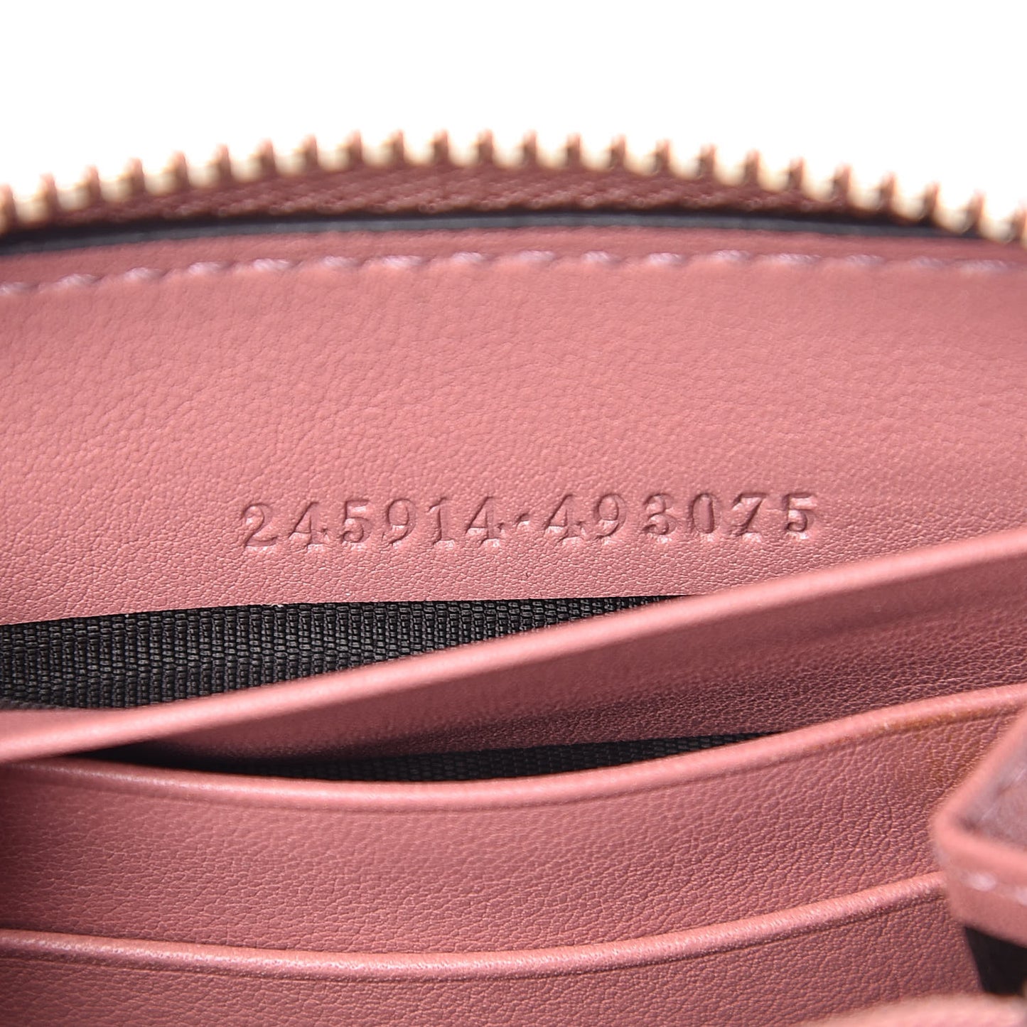 Guccissima Zip Around Heart Wallet Soft Pink