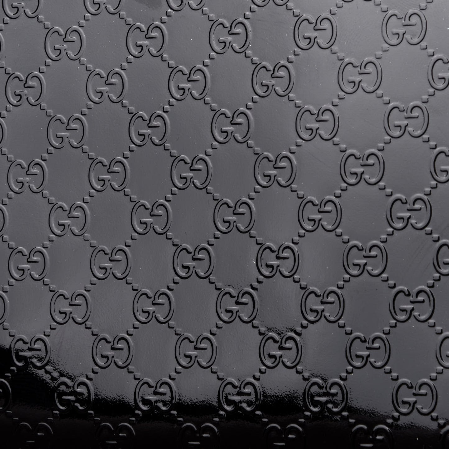 Patent Microguccissima Medium Broadway Clutch Black