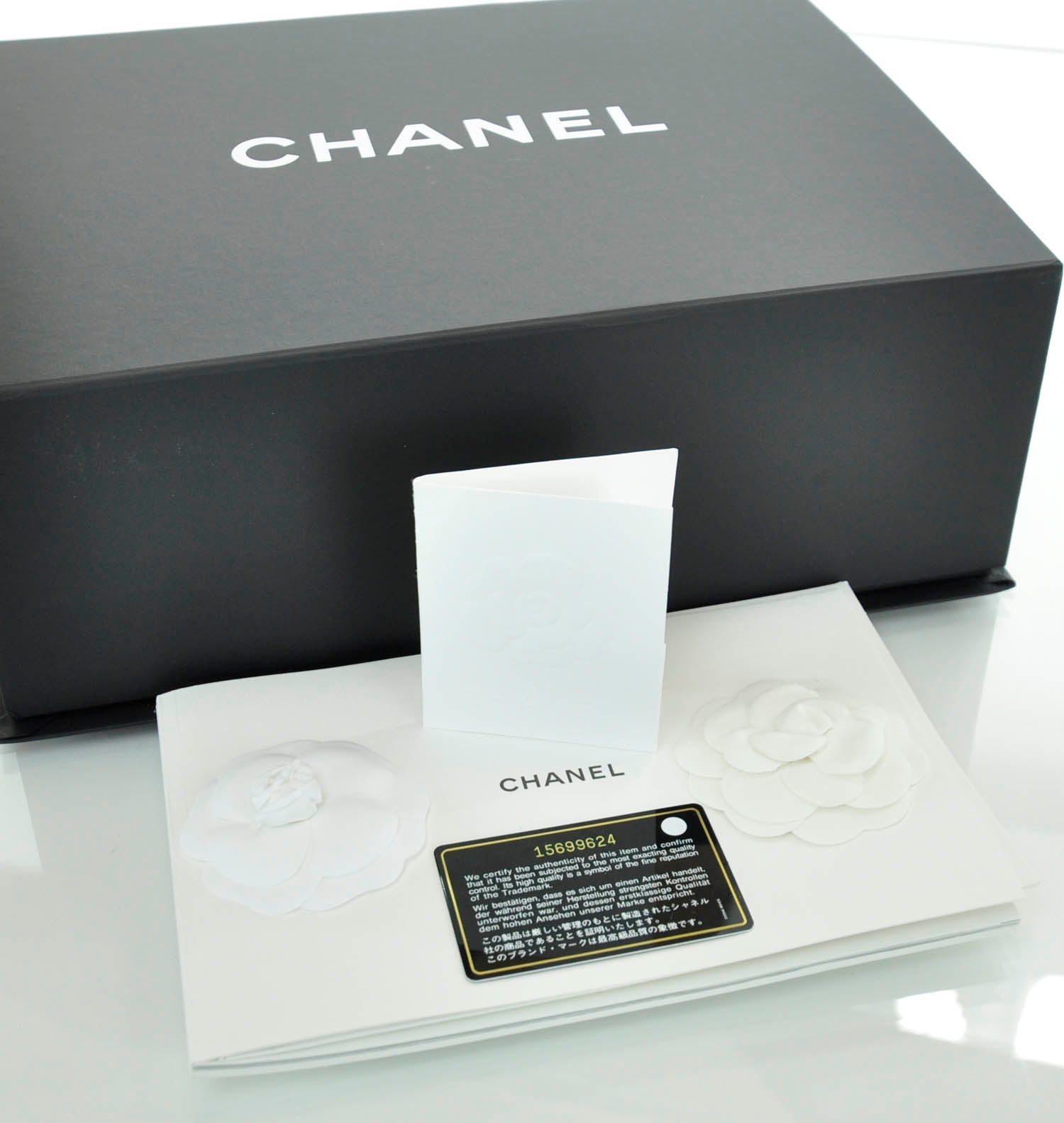 Chanel Caviar Quilted Jumbo Double Flap Black 10 of 12