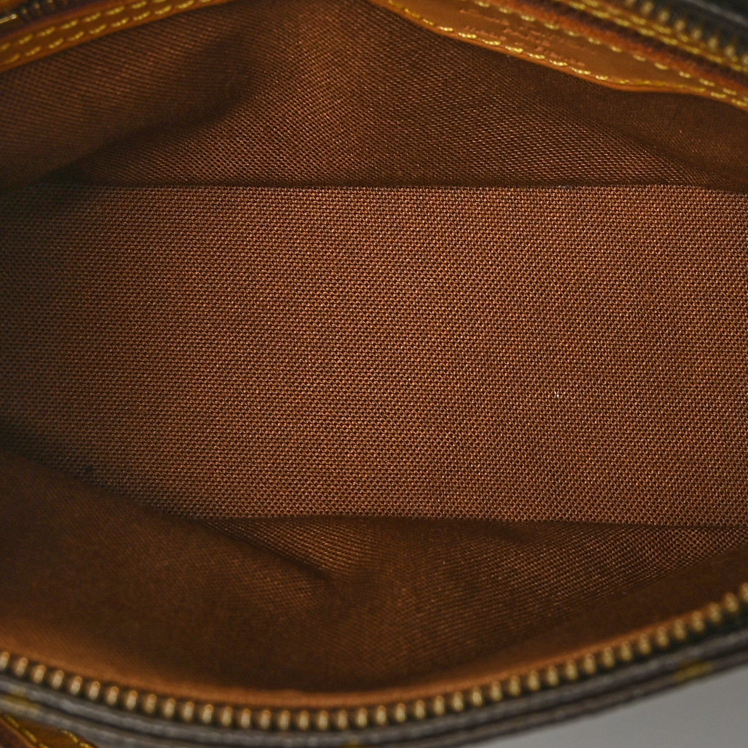 Louis Vuitton Monogram Trotteur 5 of 8