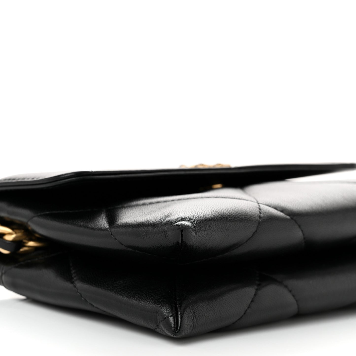 Lambskin Quilted Chanel 19 Flap Clutch Black