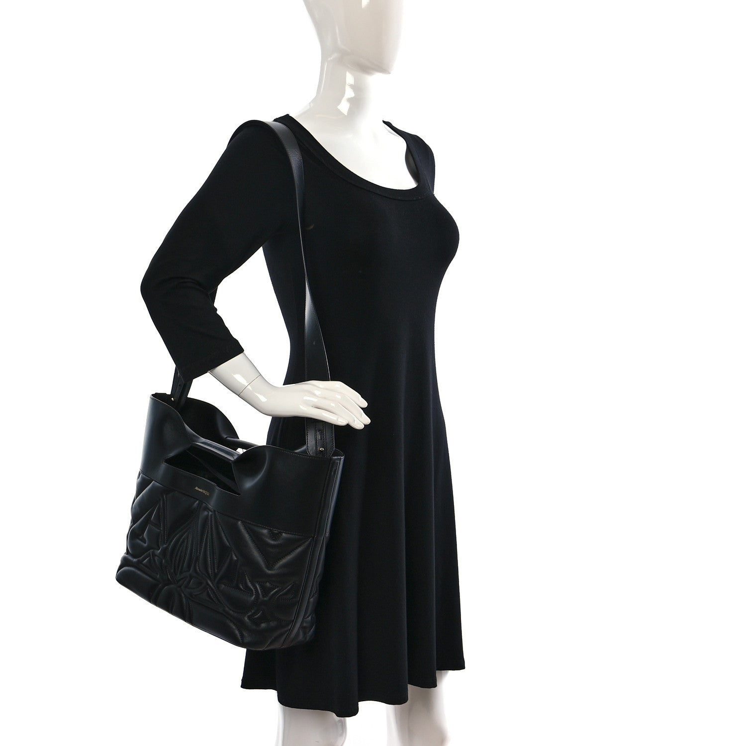 Alexander McQueen Calfskin Quilted Small The Bow Bag Black 2 of 12