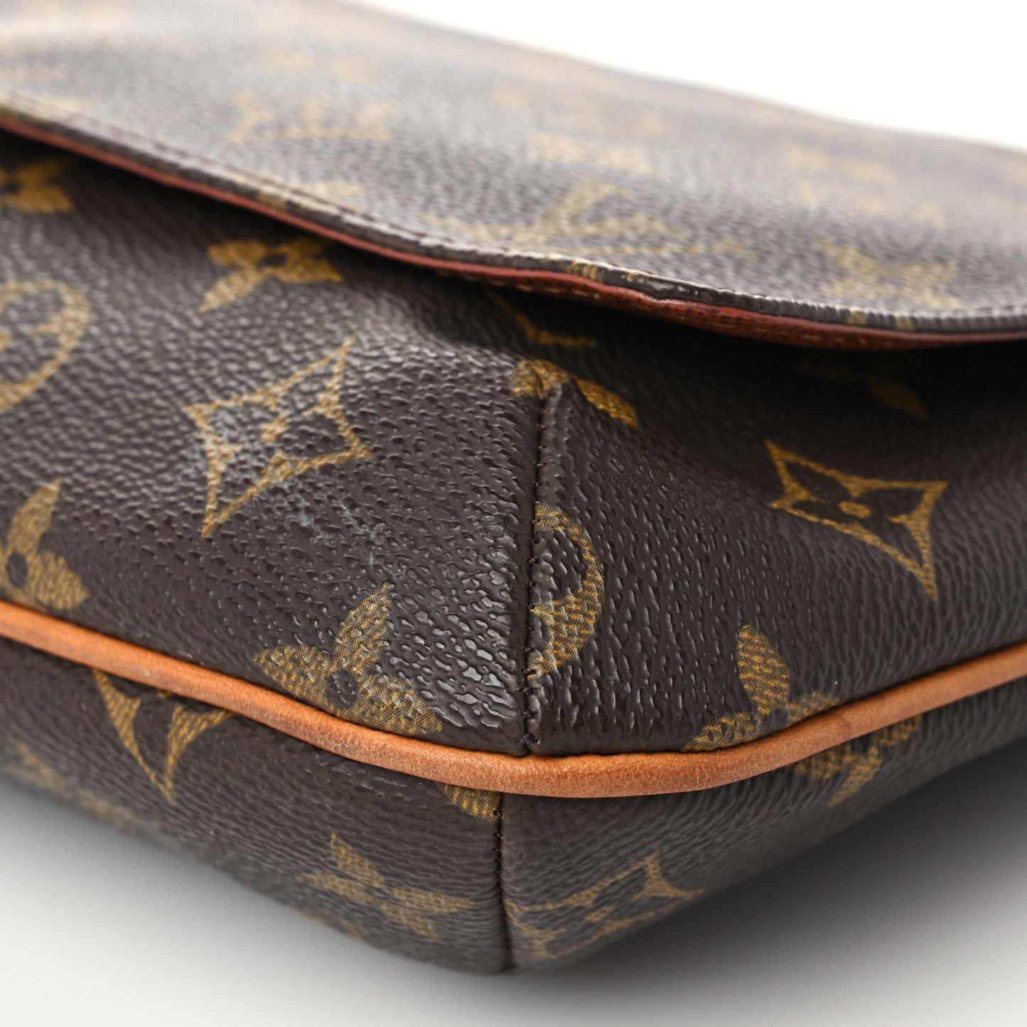 Monogram Musette Tango