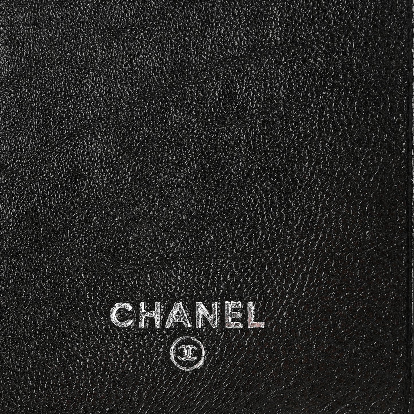 Calfskin CC Flap Wallet Gris Fonce