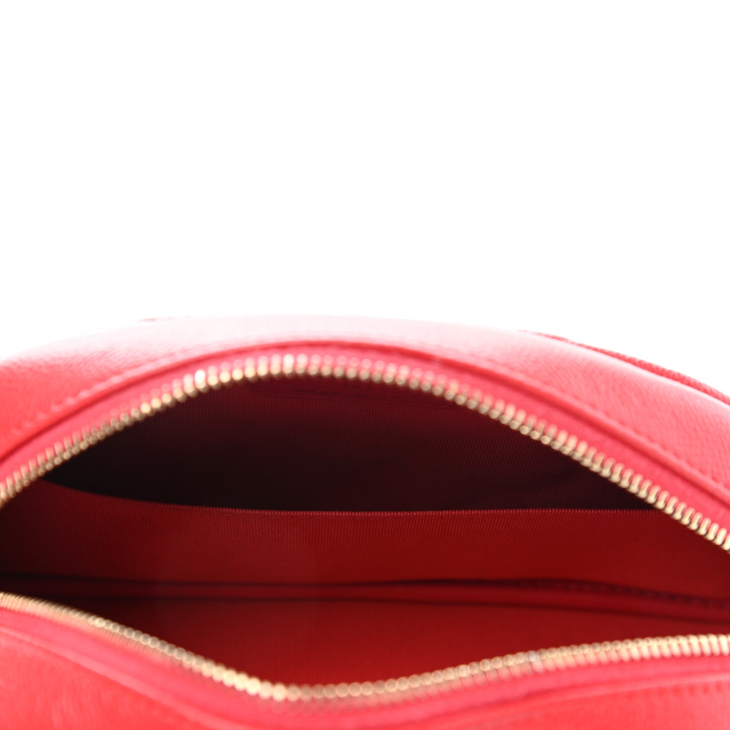 Caviar Quilted Round Cosmetic Case Red