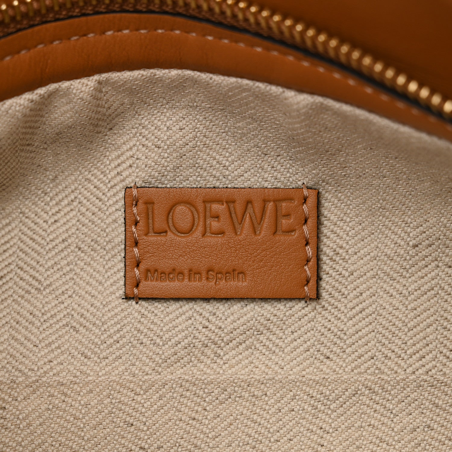 Loewe Calfskin Puzzle Hobo Warm Desert 6 of 10