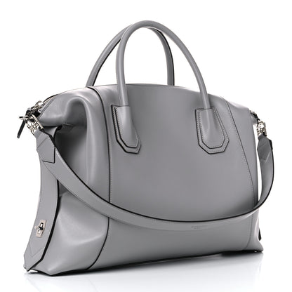 Givenchy Soft Calfskin Medium Soft Antigona Pearl Grey 3 of 13