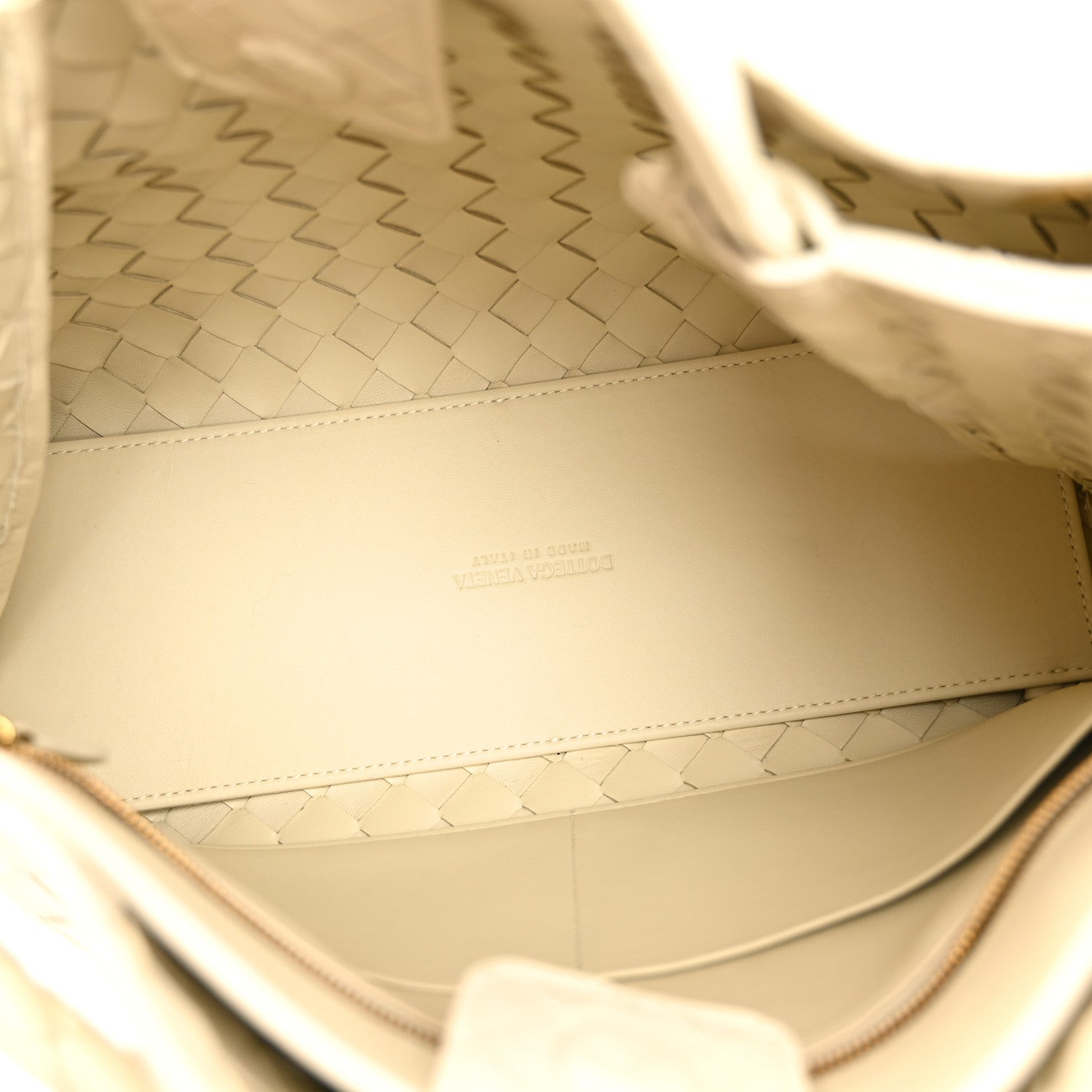 Bottega Veneta Nappa Intrecciato Medium Andiamo Shoulder Bag Sea Salt 5 of 9