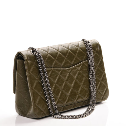 Chanel Aged Calfskin Quilted 2.55 Reissue 227 Flap Green 3 of 7