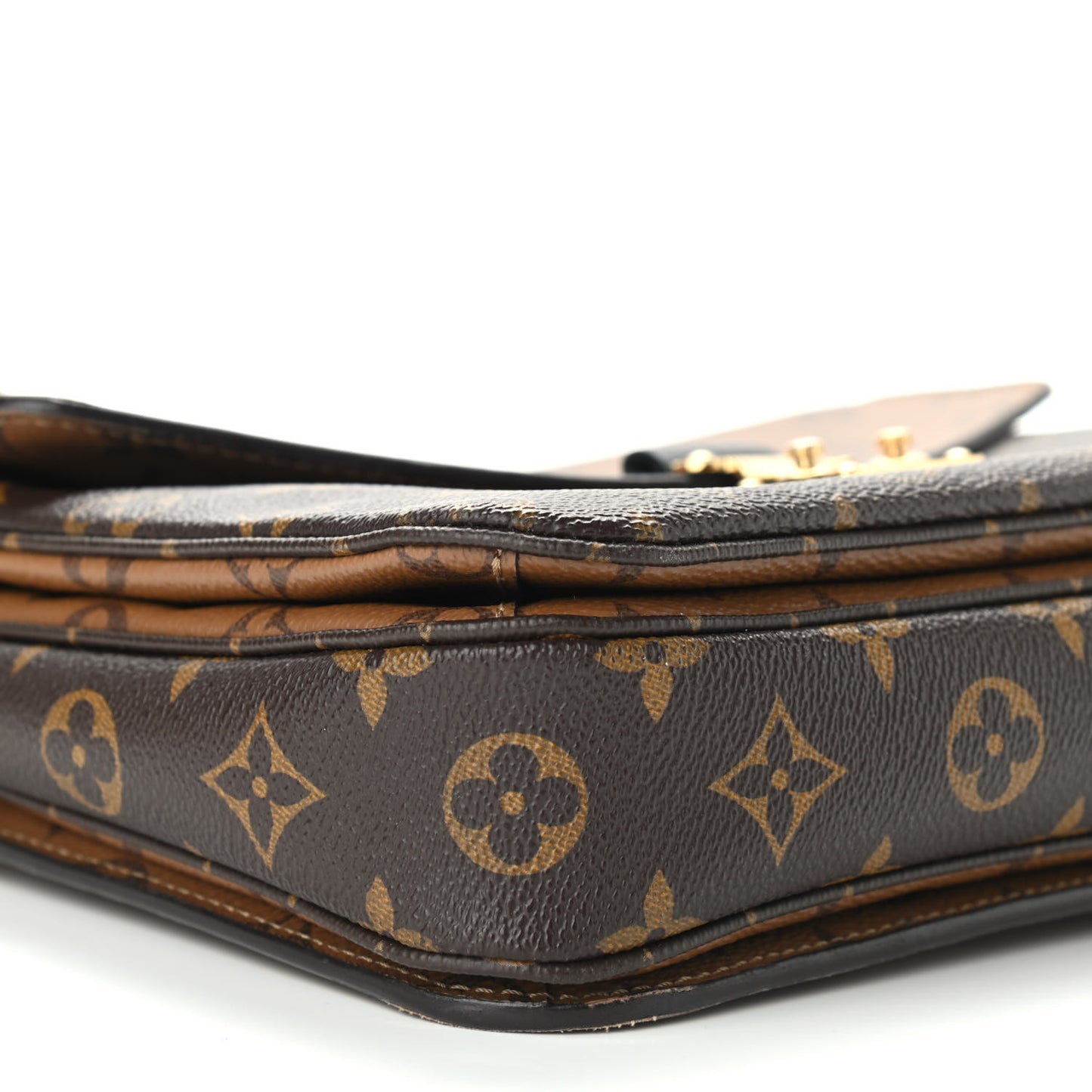 Reverse Monogram Pochette Metis