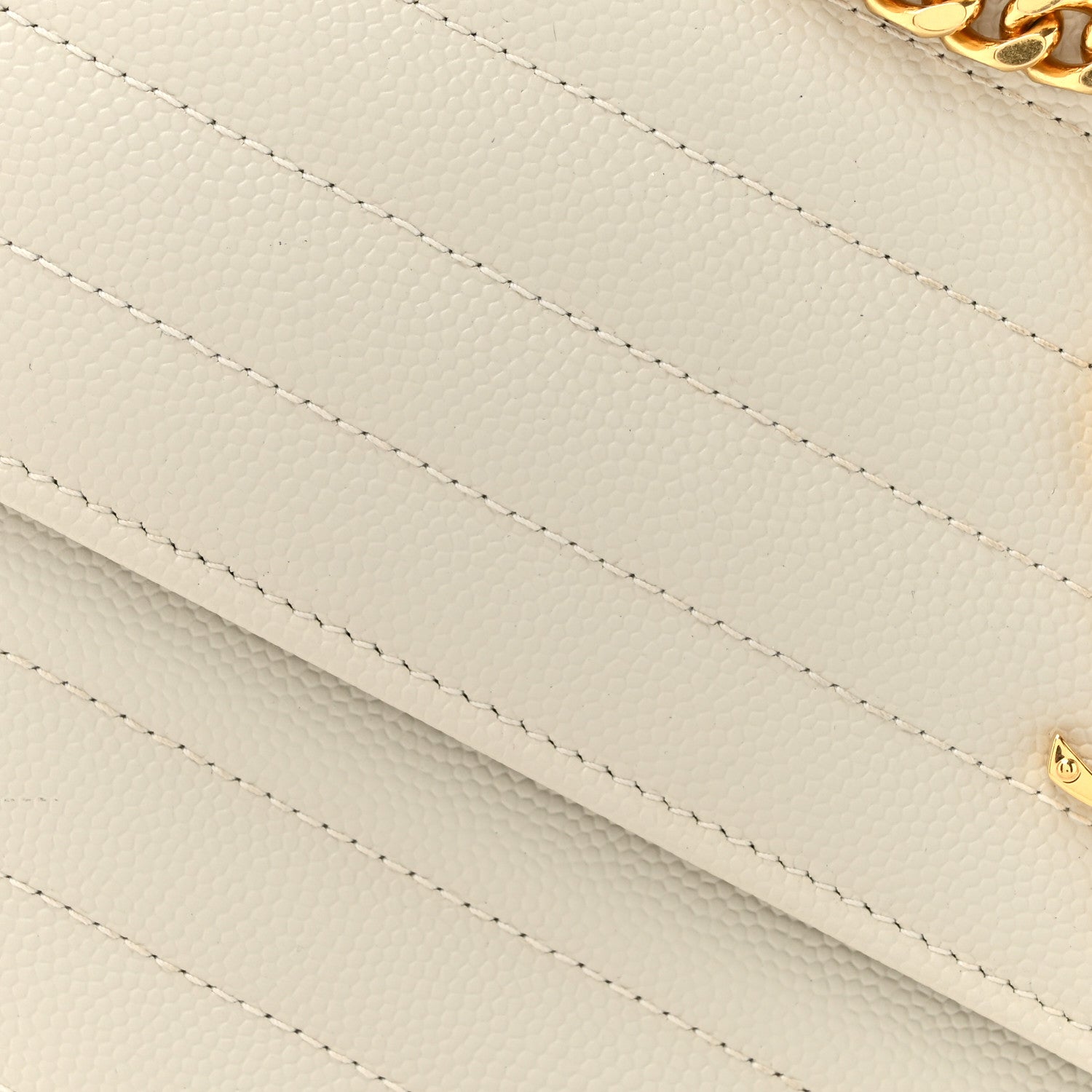 Saint Laurent Grain De Poudre Matelasse Chevron Monogram Chain Wallet Crema Soft 9 of 15