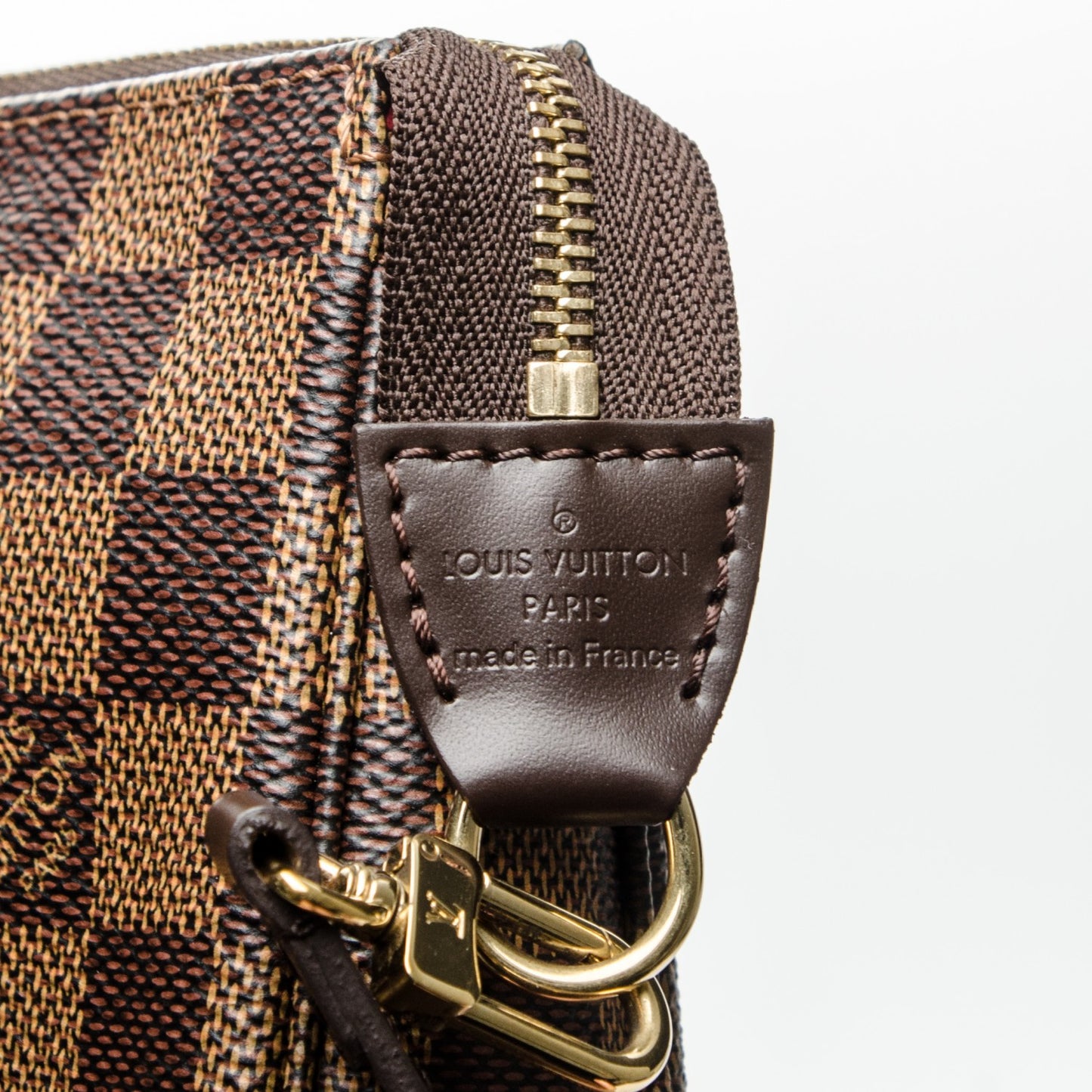 Damier Ebene Pochette Accessories NM