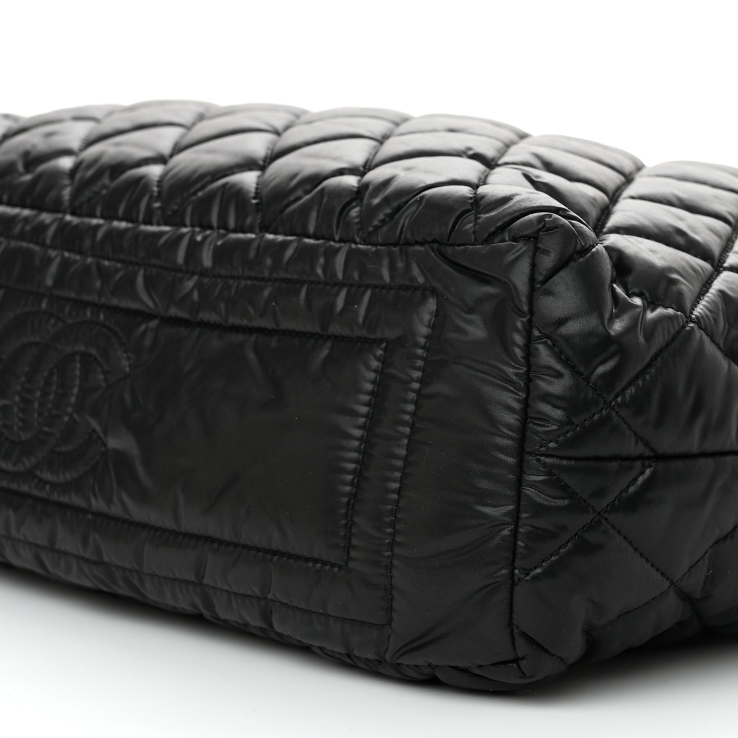 Nylon Quilted Coco Cocoon Hobo Black