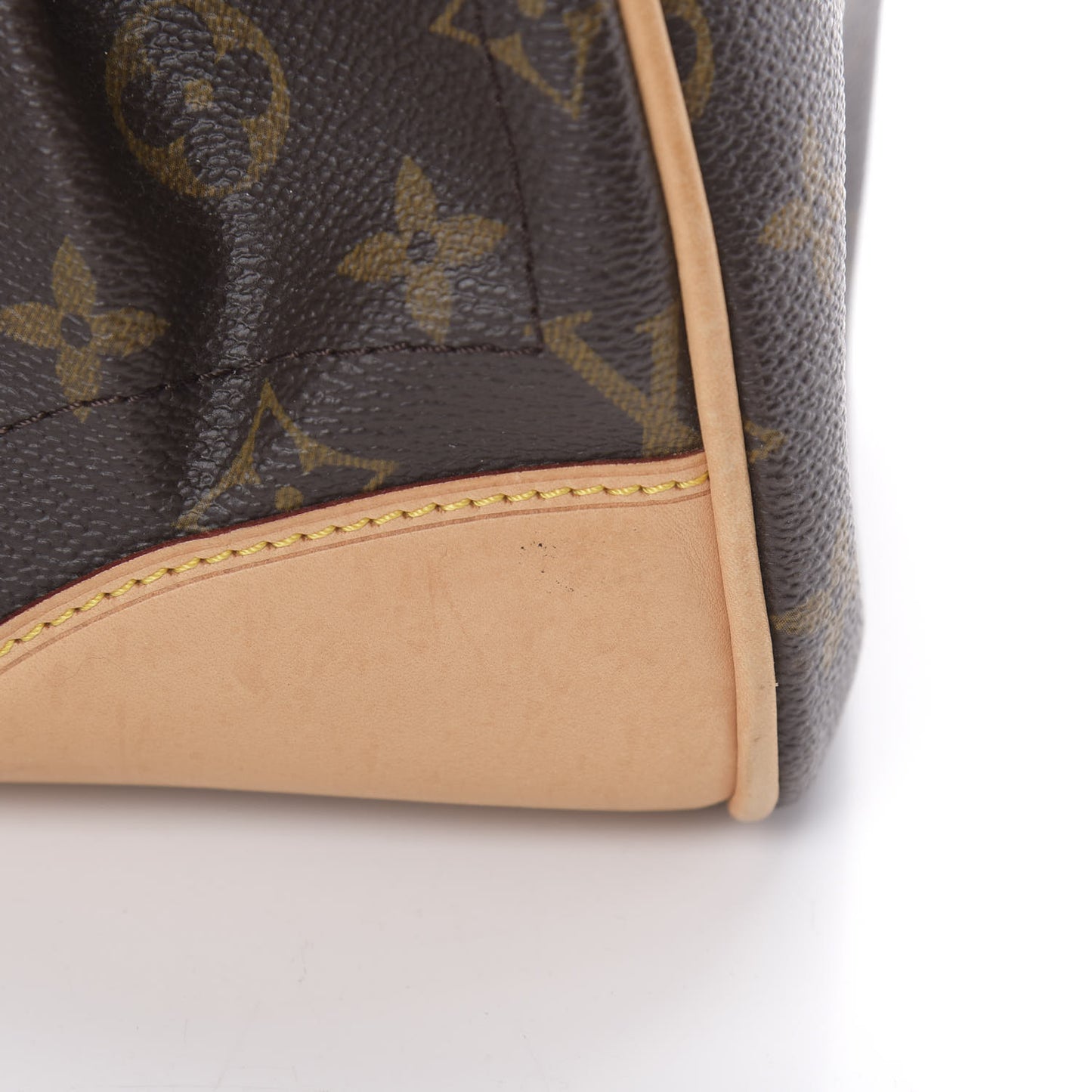 Monogram Beverly MM