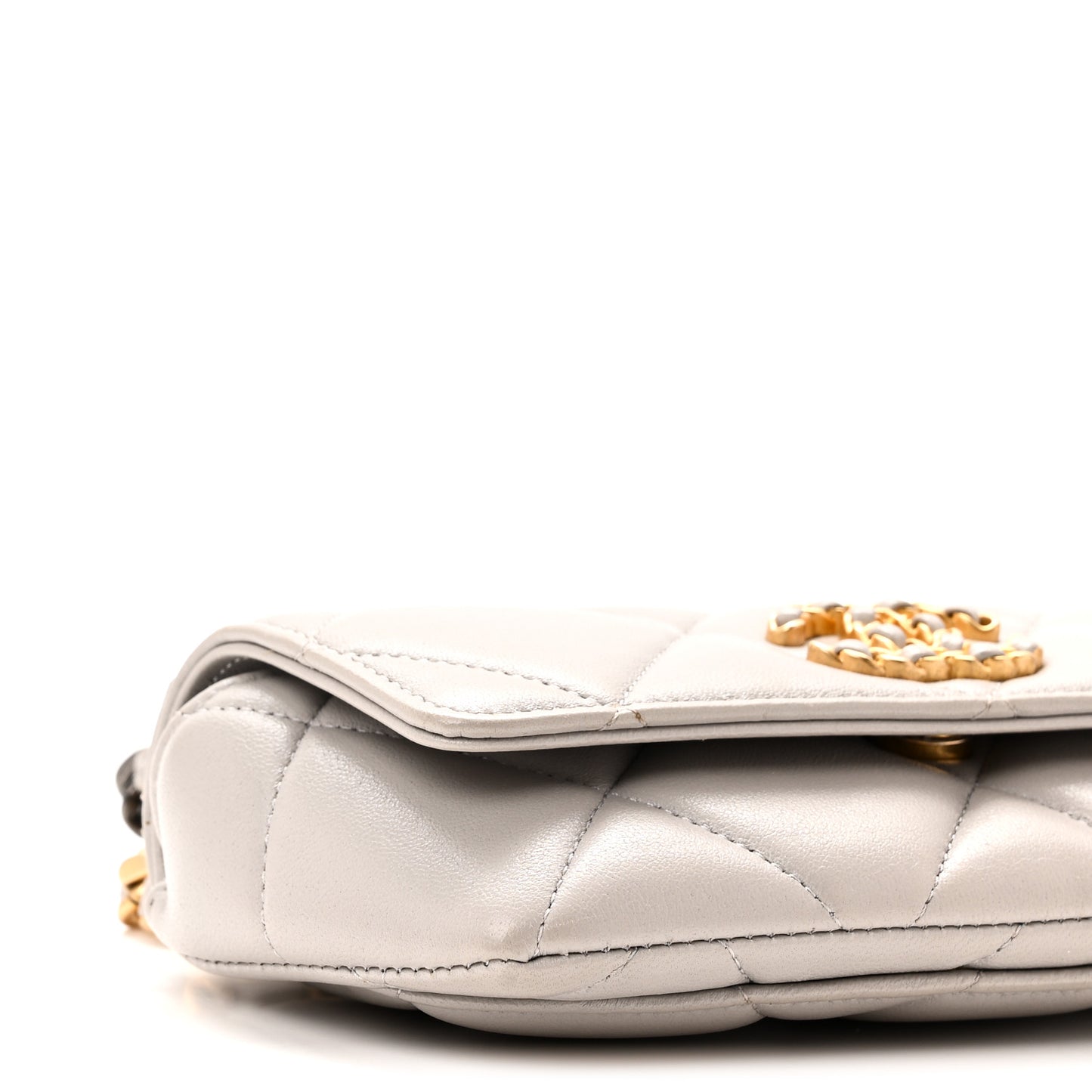 Goatskin Quilted Chanel 19 Glasses Case With Chain Grey