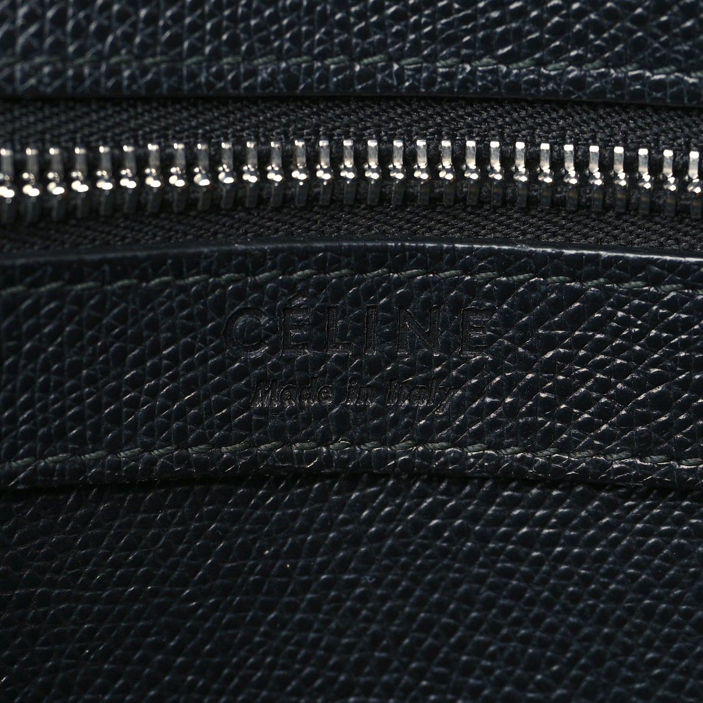 Grained Calfskin Small Vertical Cabas Black
