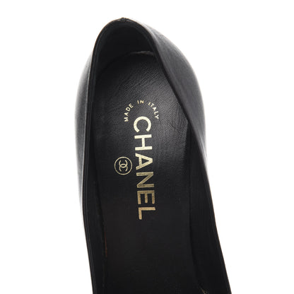 Chanel Lambskin Chain Around Cap Toe Pumps 37 Black Gold 7 of 10