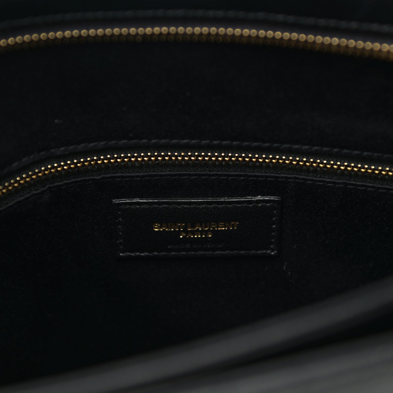 Saint Laurent Grain De Poudre Matelasse Chevron Medium Tribeca Shopping Bag Black 7 of 11