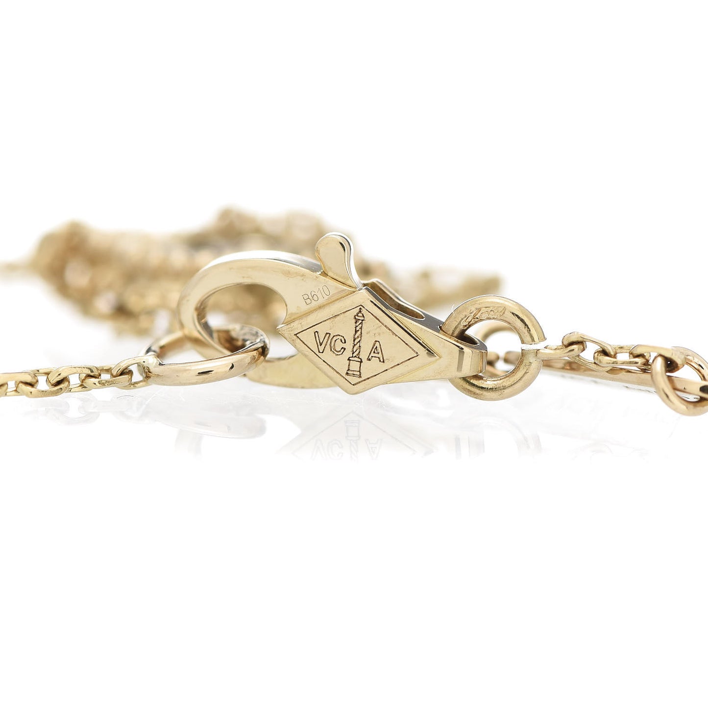 18K Yellow Gold Mother of Pearl Sweet Alhambra Bracelet