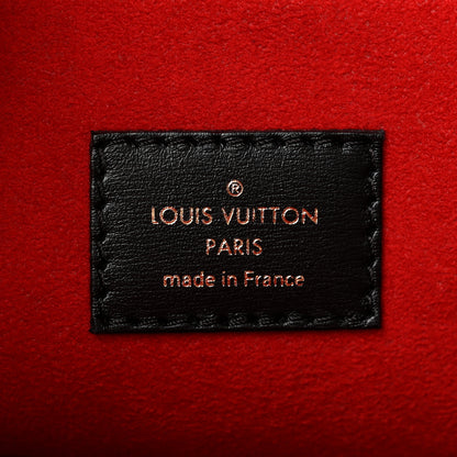 Louis Vuitton Monogram Fall In Love Onthego MM 6 of 9