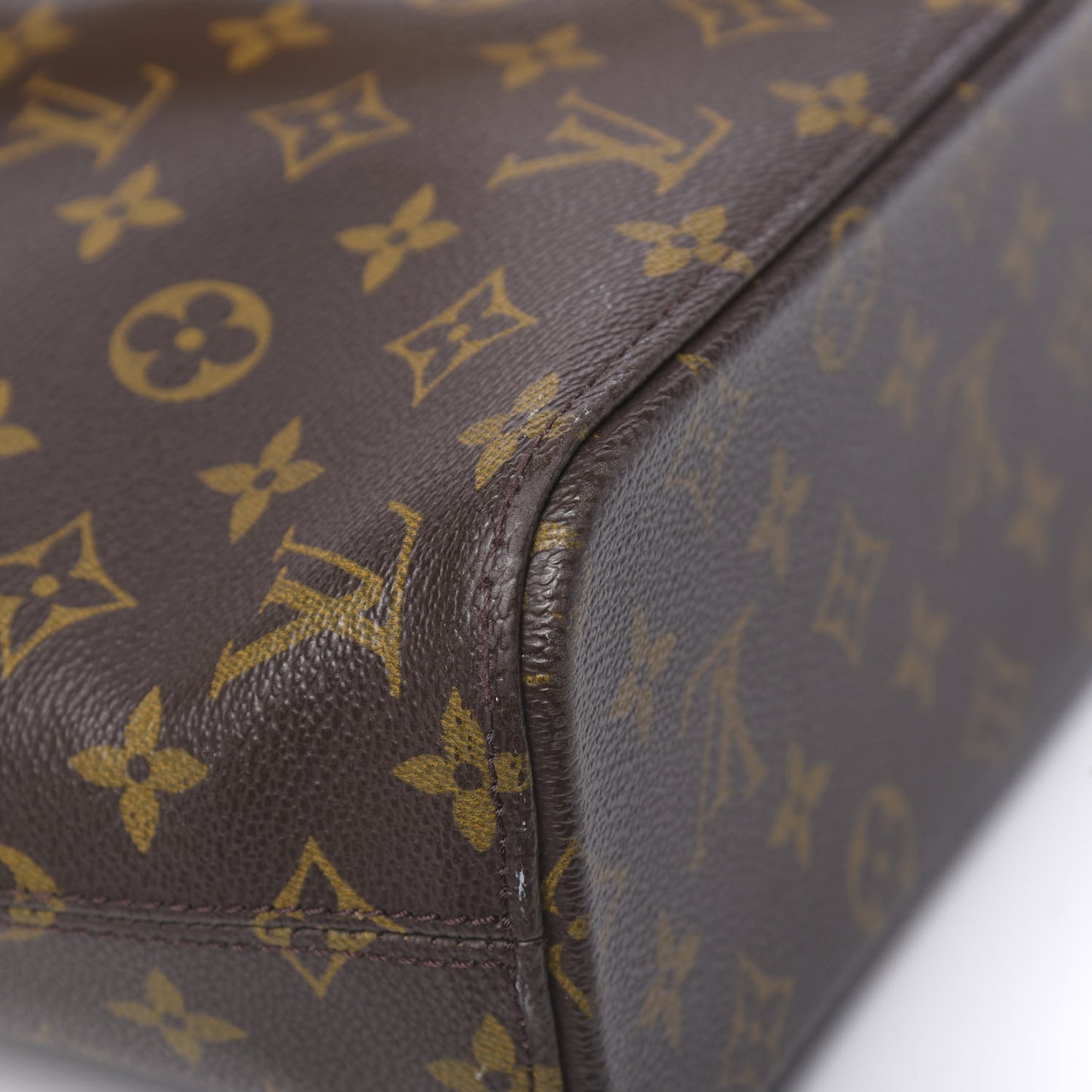 Monogram Luco