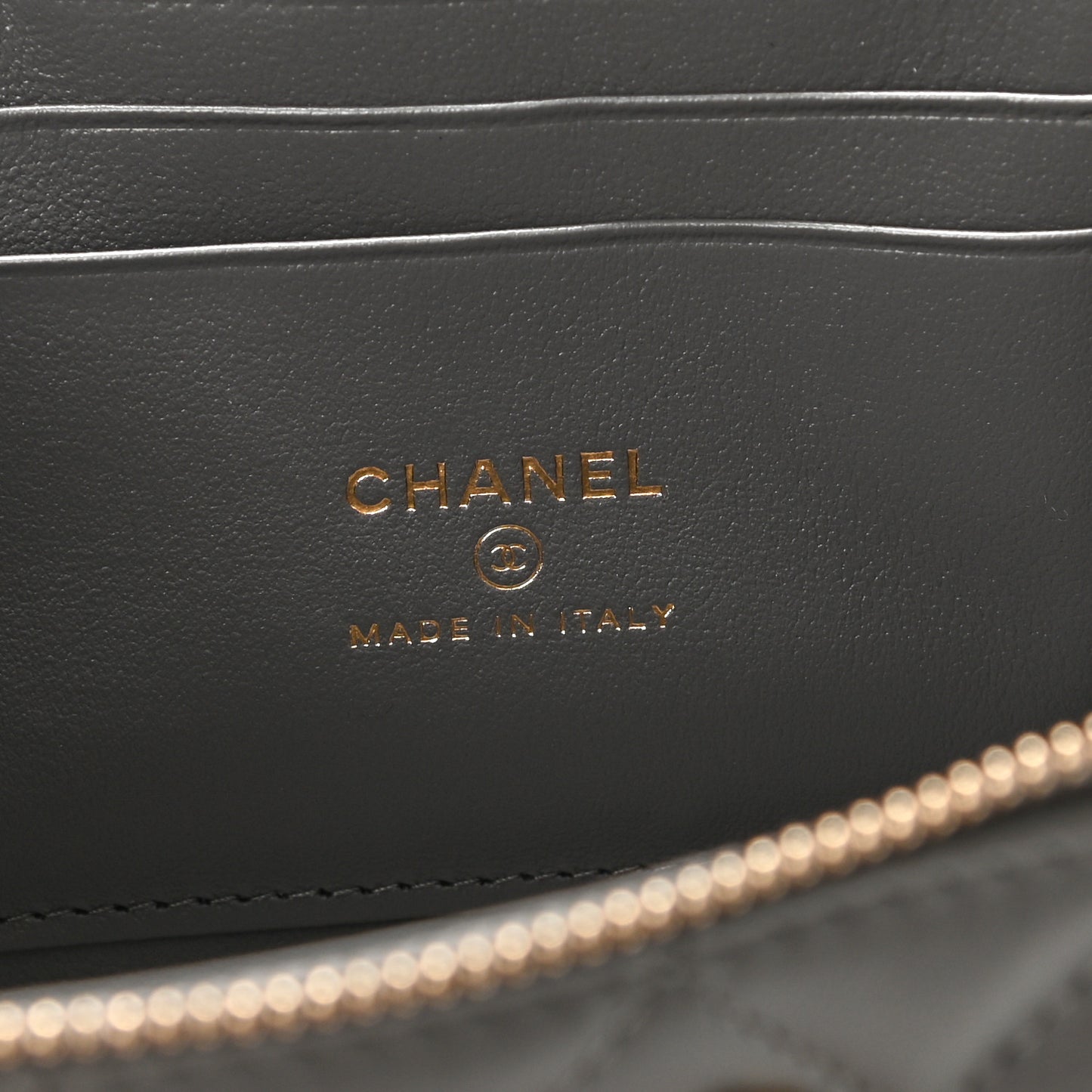 Lambskin Quilted Small Top Handle Vanity Case With Chain Grey